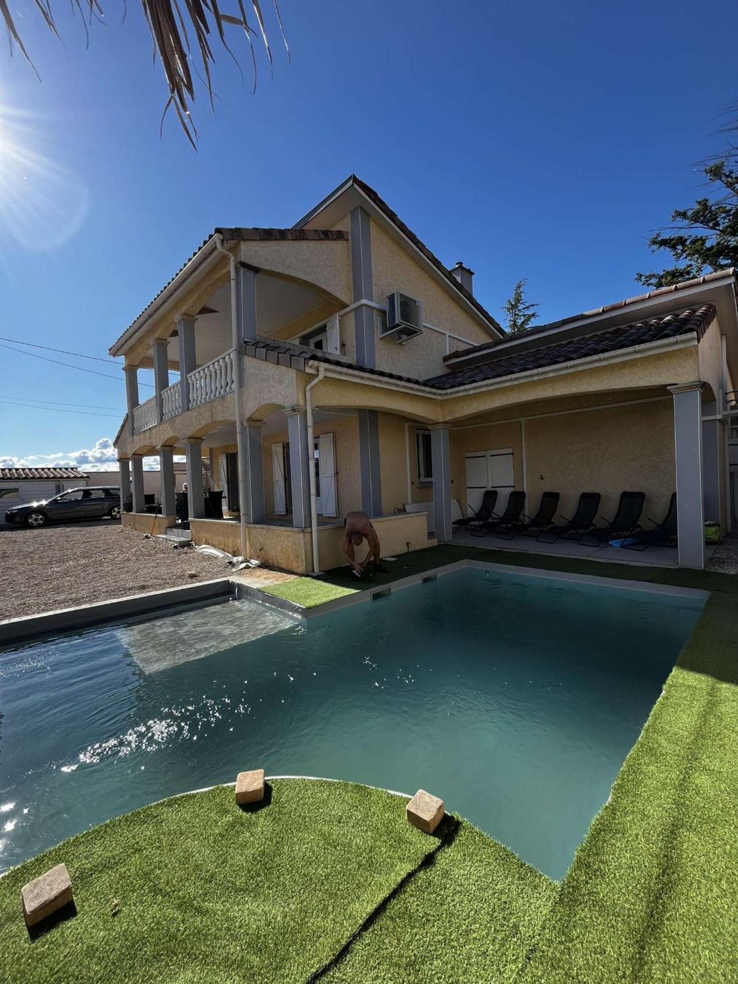 Villa Contemporaine Avec Piscine Romans-sur-Isère Kültér fotó